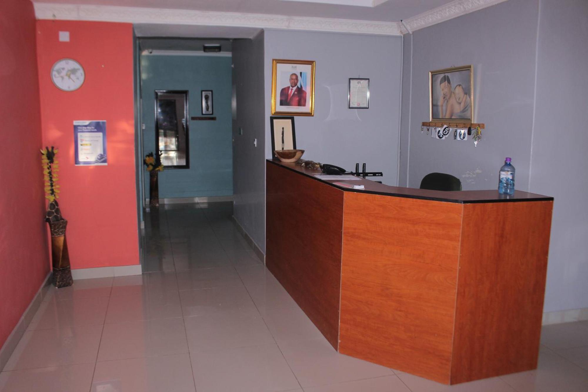 Global Guest House Касане Экстерьер фото