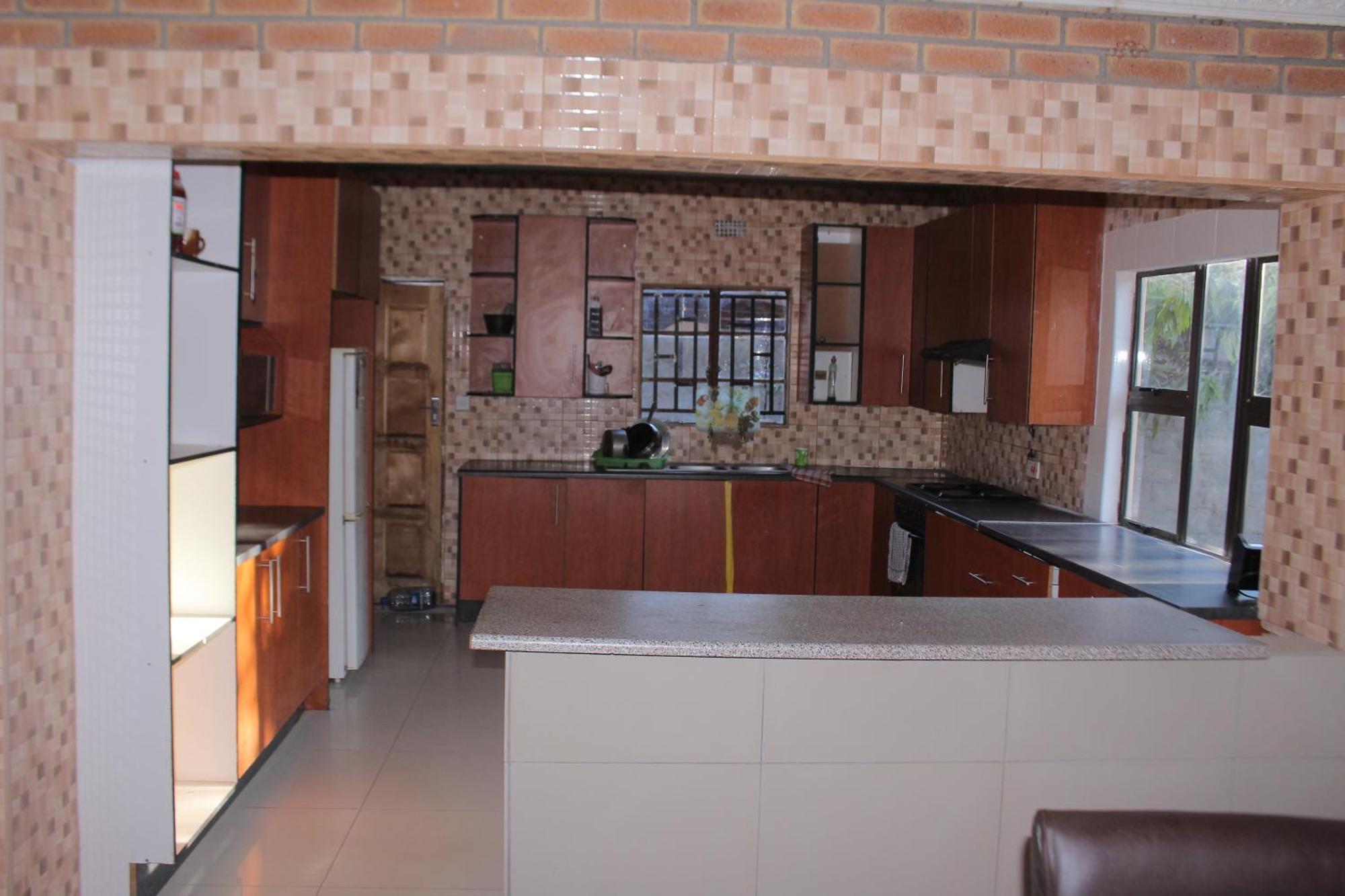 Global Guest House Касане Экстерьер фото