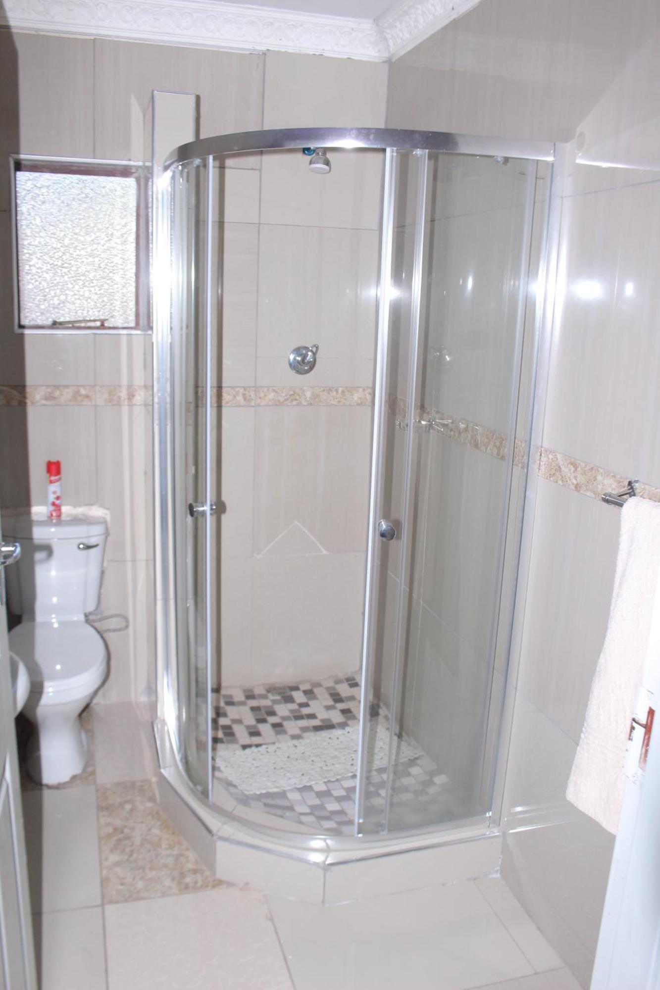 Global Guest House Касане Экстерьер фото